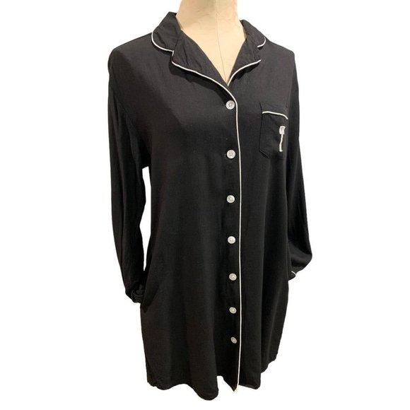 One Size Women's Monogram "T" Night Shirt Bridesmaid Button Up - Picture 4 of 8